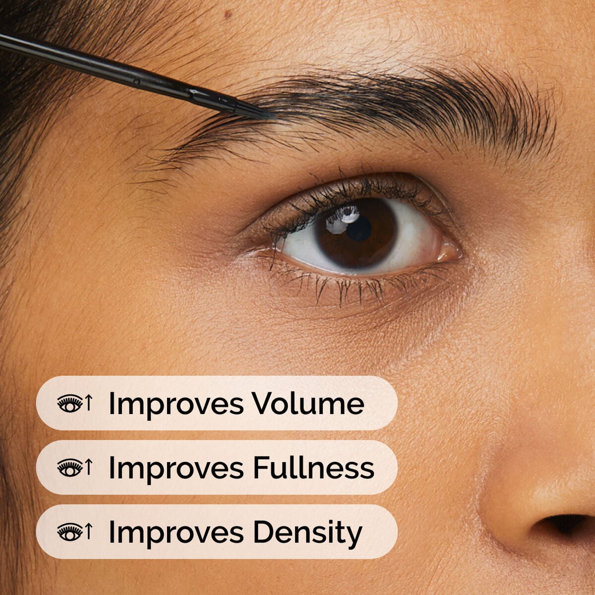 multi-peptide-lash-and-brow-serum-b7 ord-multi-peptide-lash-brow-model-application-with-benefits.jpg